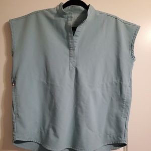 NWOT Seaglass XS Rafaela Figs Scrub Top